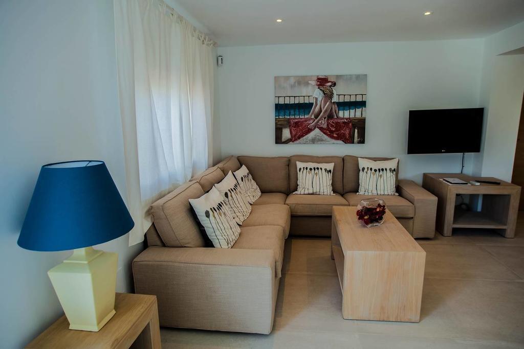Sunlight Villas En Con Piscina Privada Solo Familia En Playa * Marbella